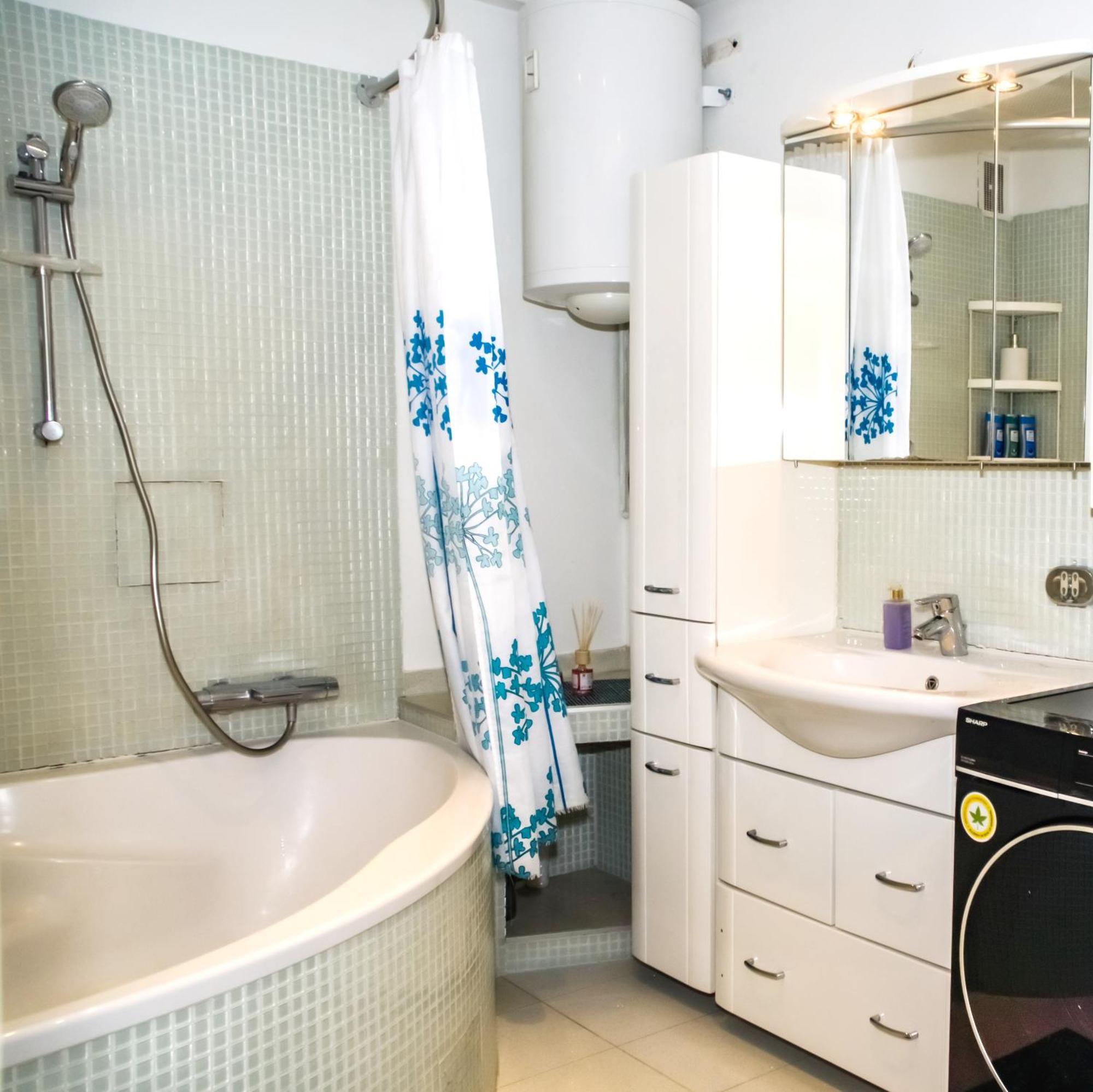 Hospedagem domiciliar Spacious 5 Minutes To Wiener Stadthalle Viena