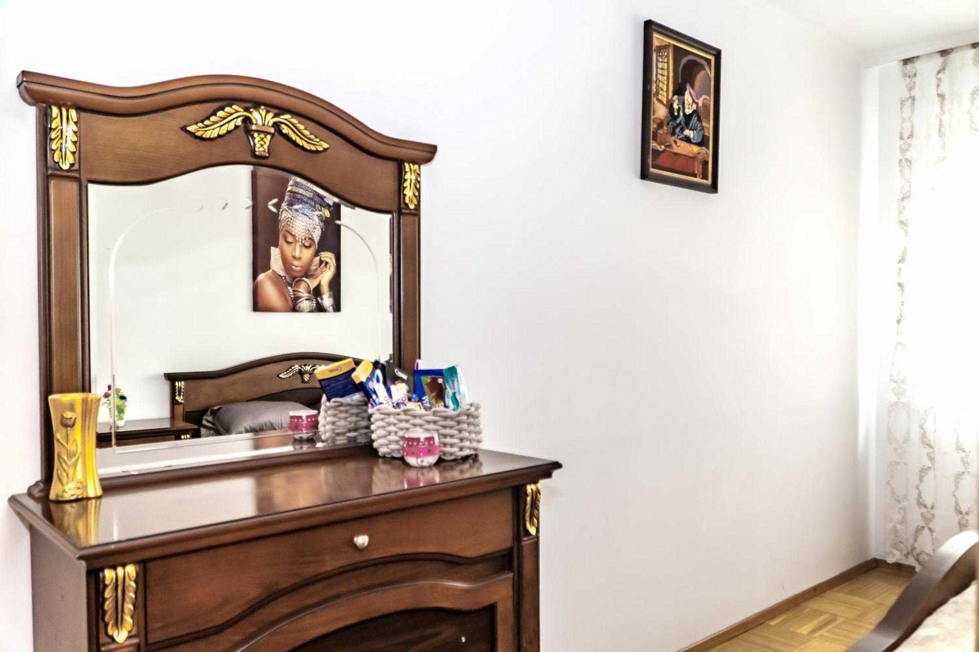 Spacious 5 Minutes To Wiener Stadthalle Accommodatie bij particulieren